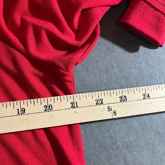 Weekends By Chico's Top Womens Size 2 US Large Red Cowl Neck Long Sleeves Casual - Picture 9 of 9